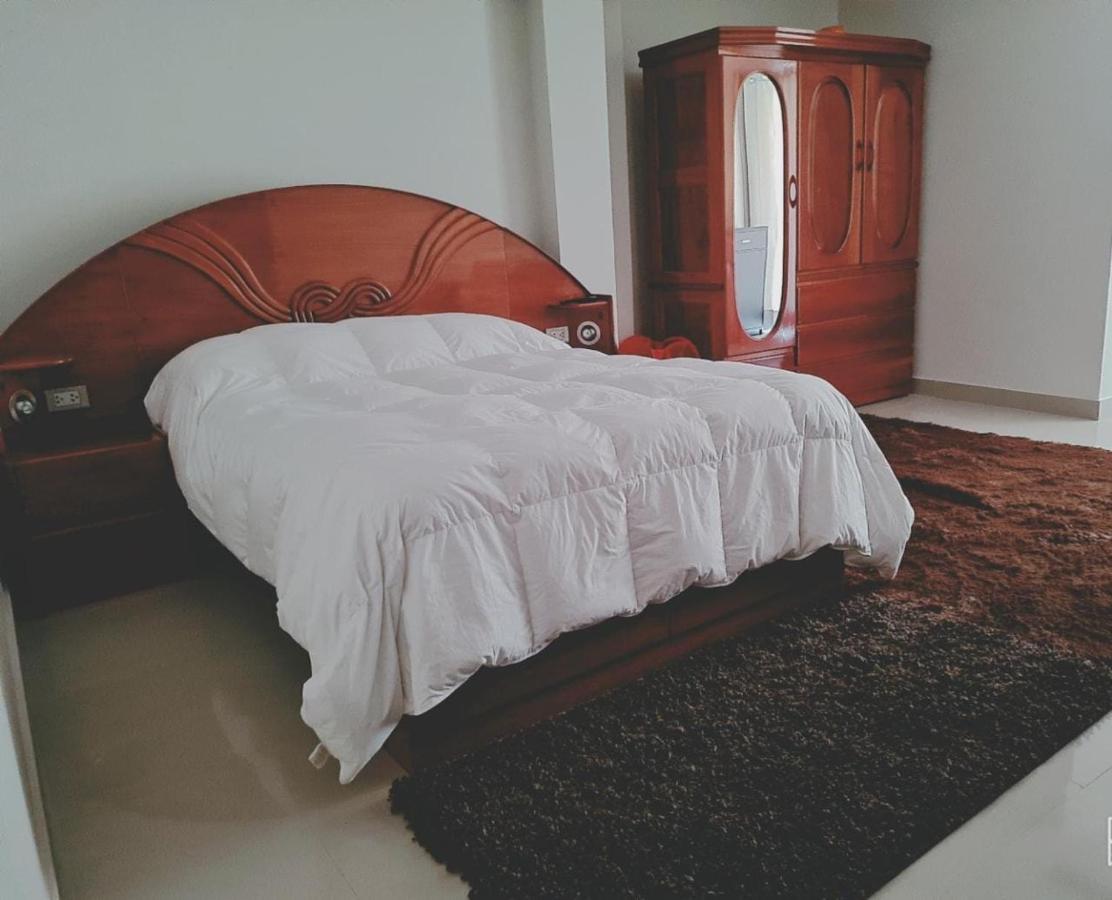 Jk Guzman Suite Hotel Challhuahuacho Екстер'єр фото